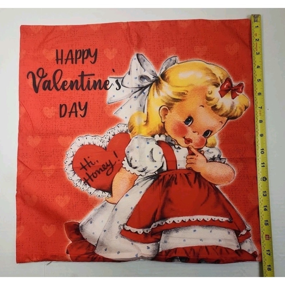 Vintage Inspired Valentine Heart Blonde Girl "Hi Honey!" Hearts Pillow Cover